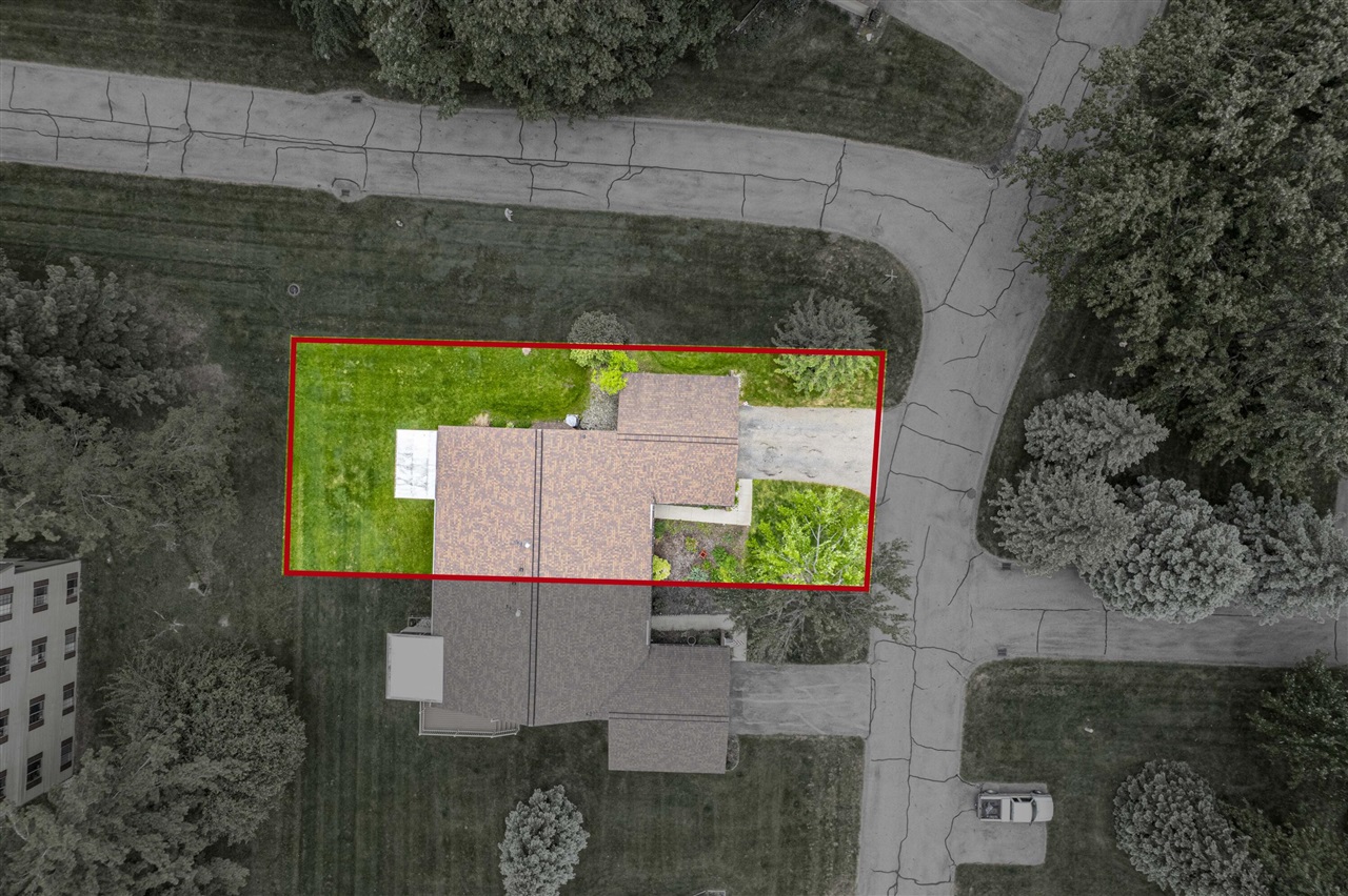 11279 Whispering Creek Drive Property Photo 42