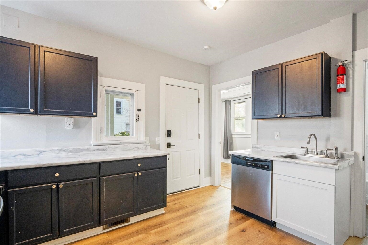701 Washtenaw Avenue Property Photo 5