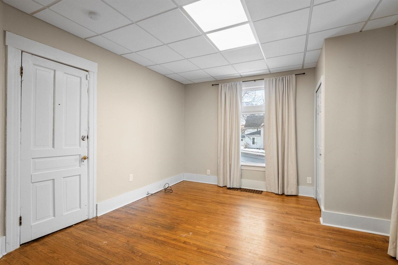 701 Washtenaw Avenue Property Photo 14