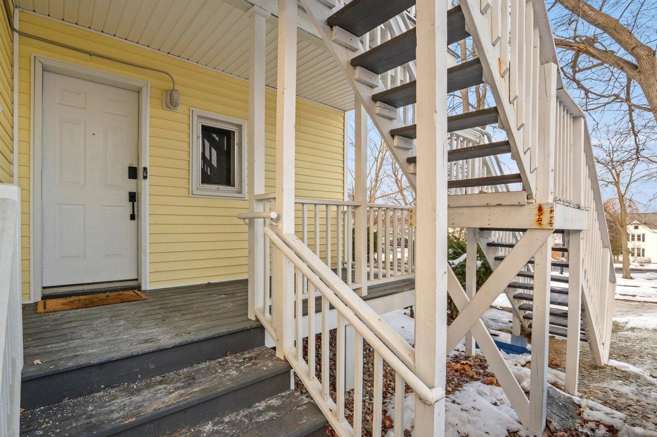 701 Washtenaw Avenue Property Photo 17