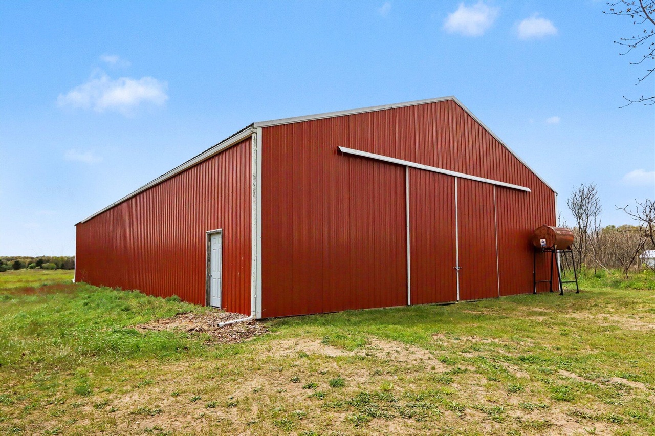 29561 E Red Arrow Highway Property Photo 4