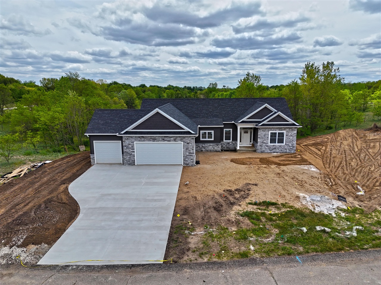 70055 Ashley Drive Property Photo 6
