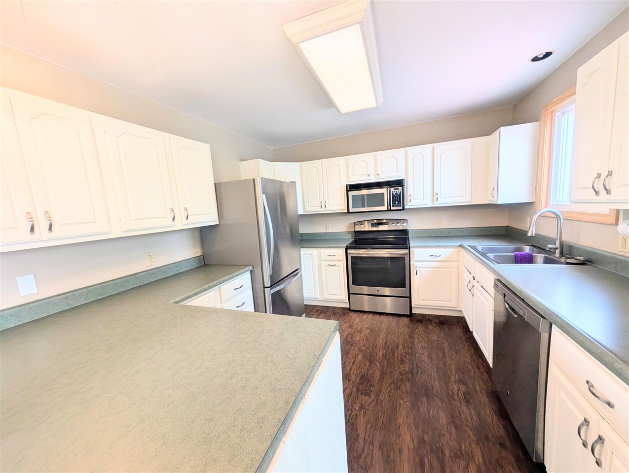 3571 Case Drive Property Photo 16