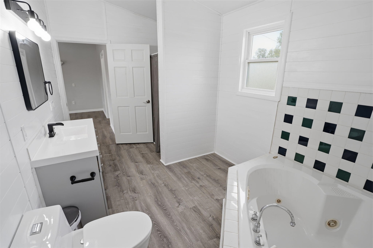 3571 Case Drive Property Photo 32