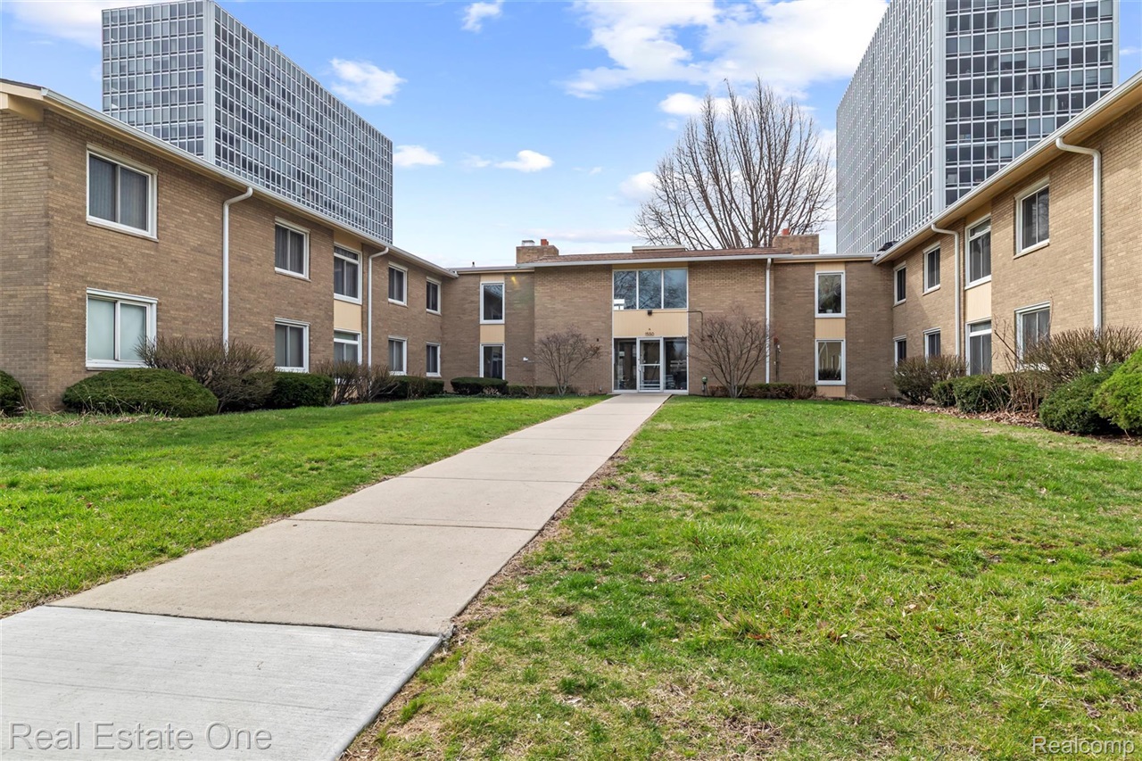 1550 Cherboneau Place Property Photo 1