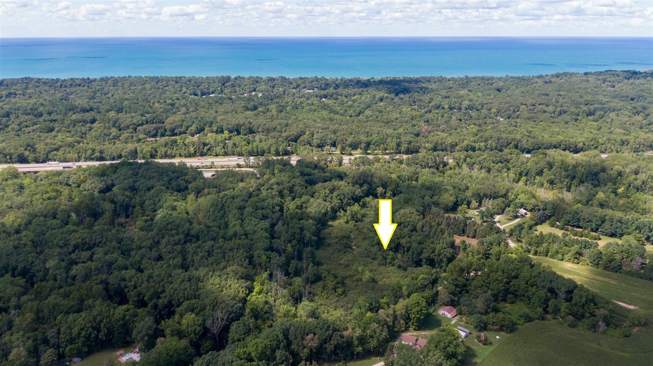 16800 Riverside Drive Property Photo 1
