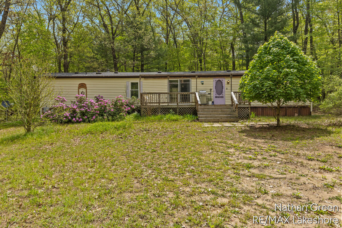 957 Maple Street Property Photo 1