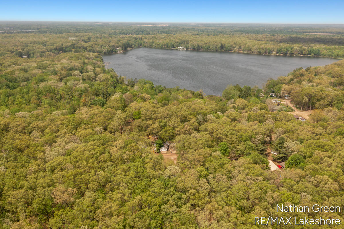 957 Maple Street Property Photo 25