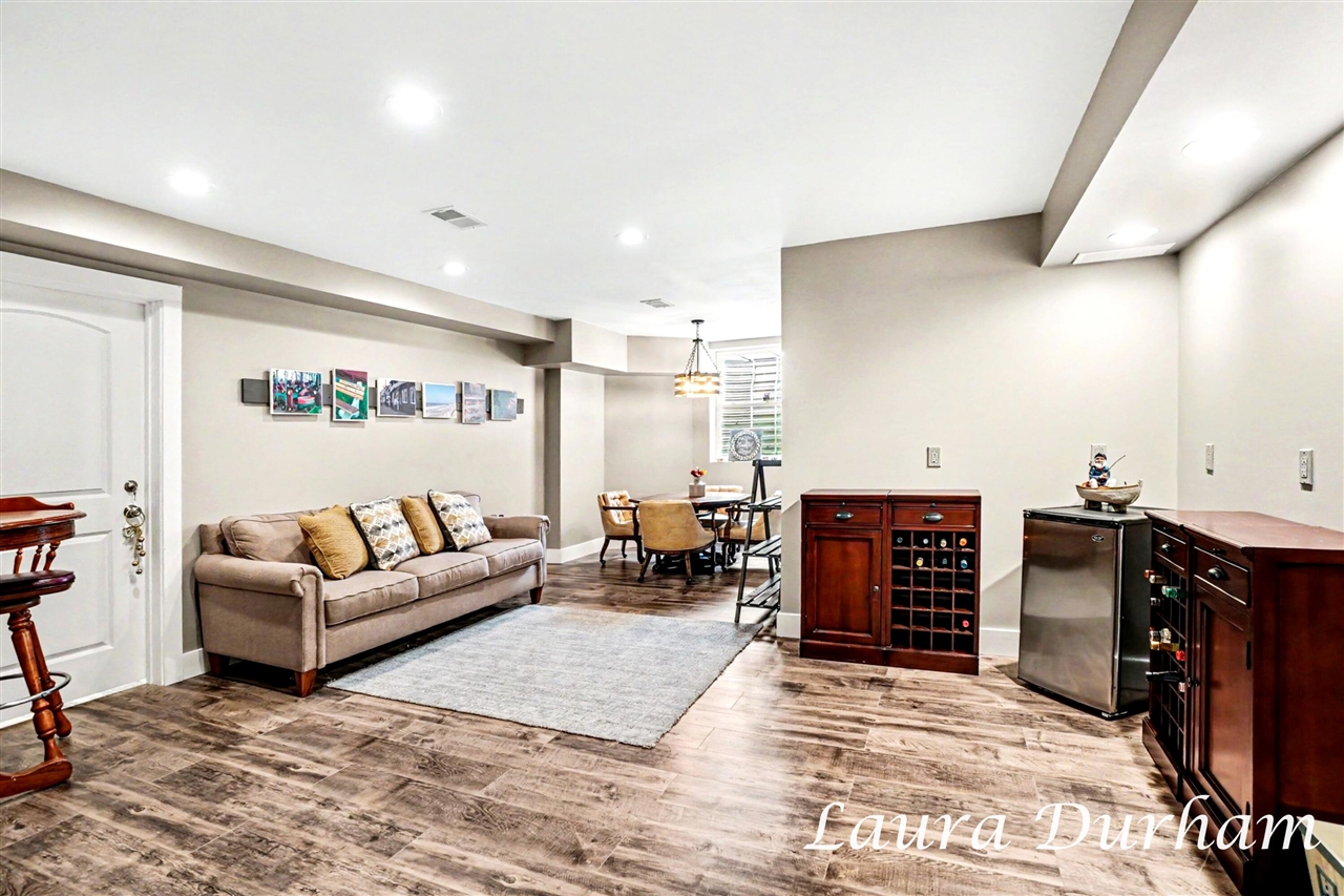 6312 Silver Lake Drive Property Photo 11