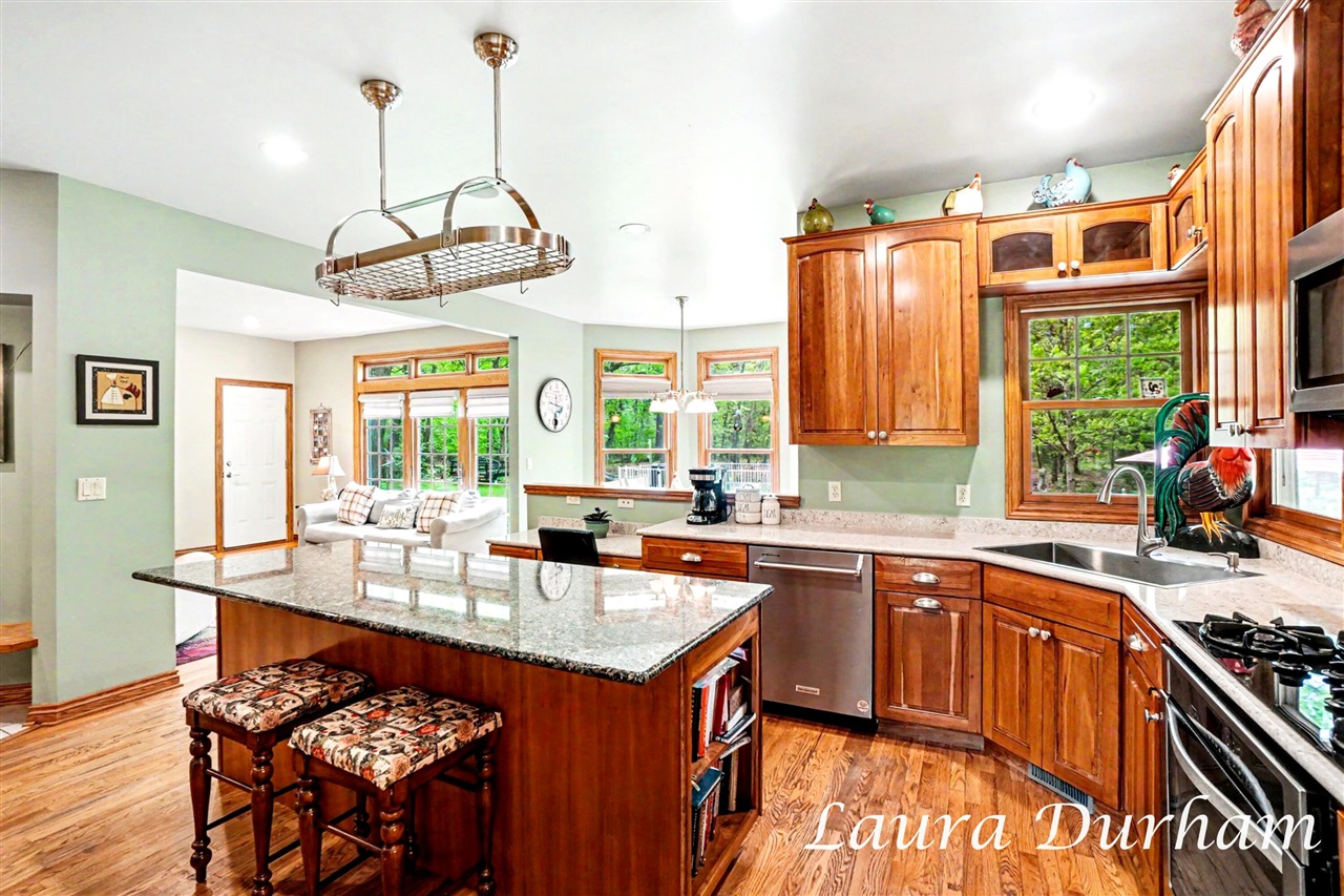 6312 Silver Lake Drive Property Photo 16