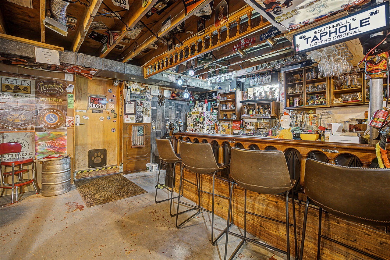213 Palmer Street Property Photo 40