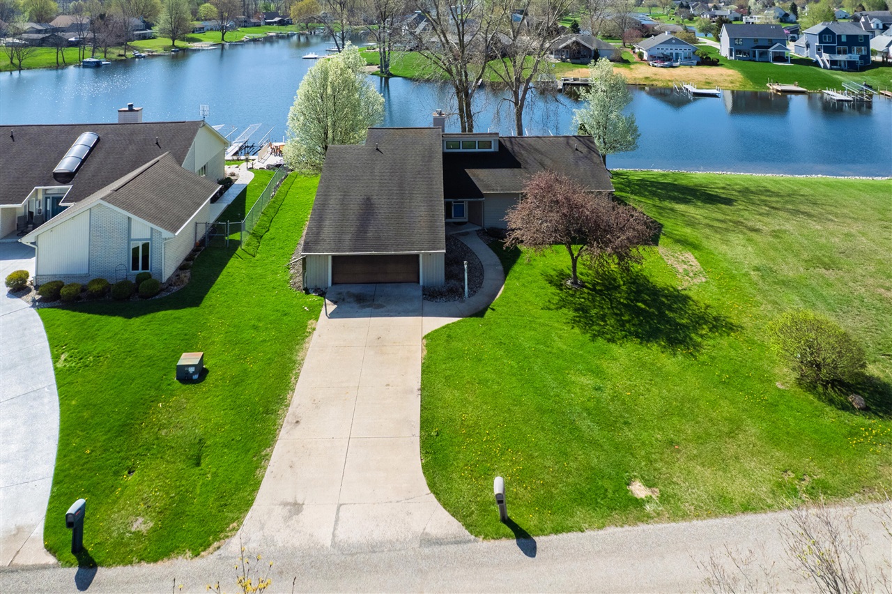 439 Simco Drive Property Photo 2