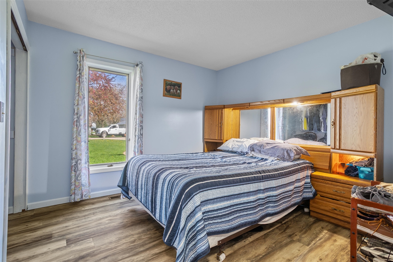 439 Simco Drive Property Photo 14
