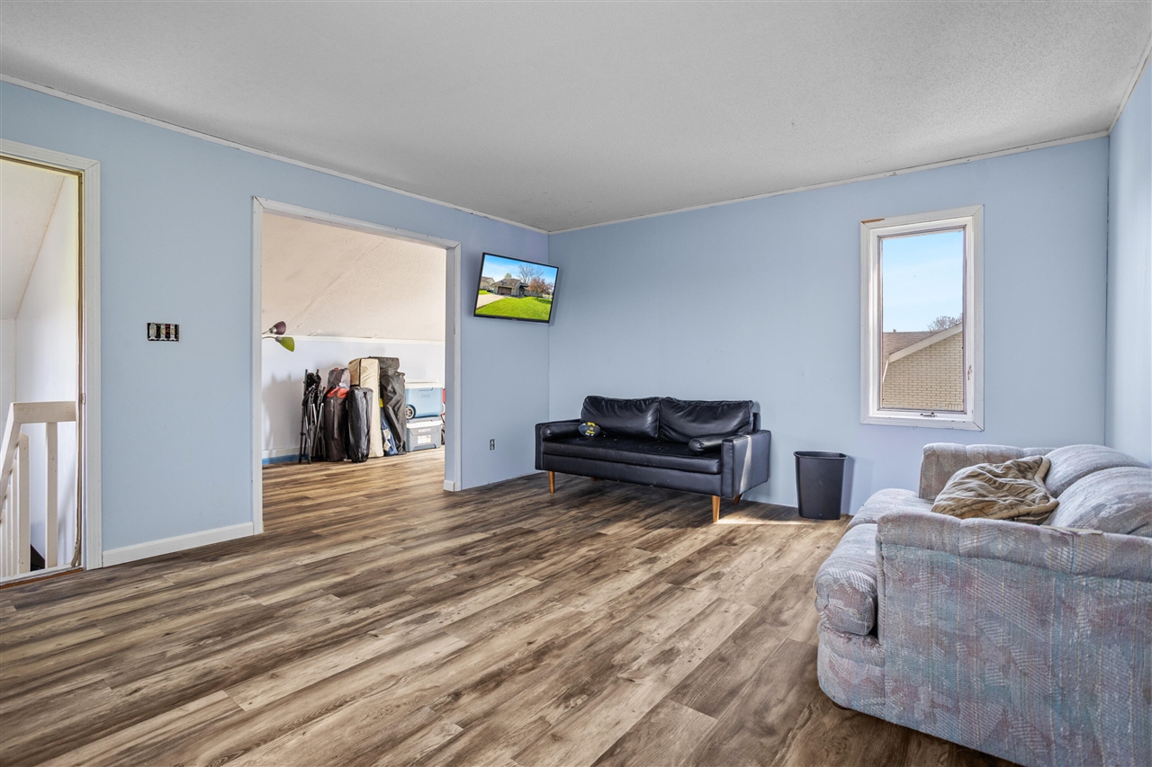 439 Simco Drive Property Photo 19