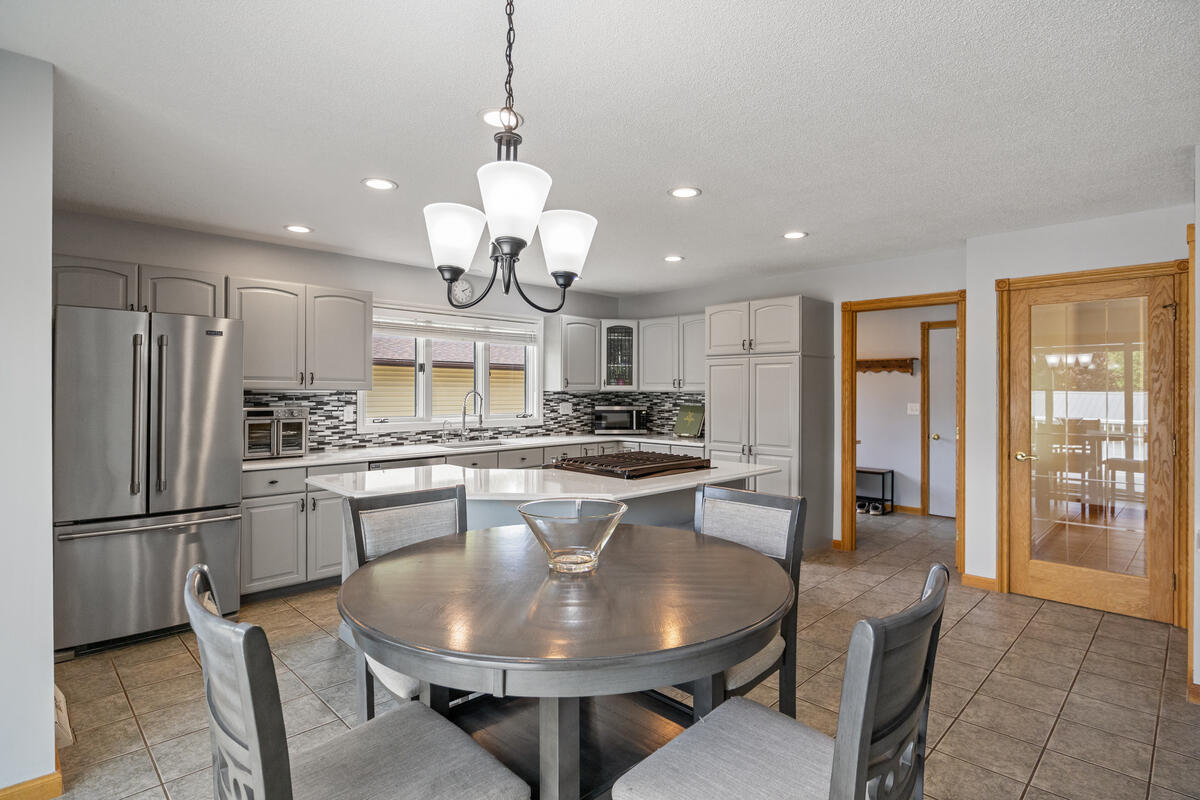 607 Apache Drive Property Photo 11