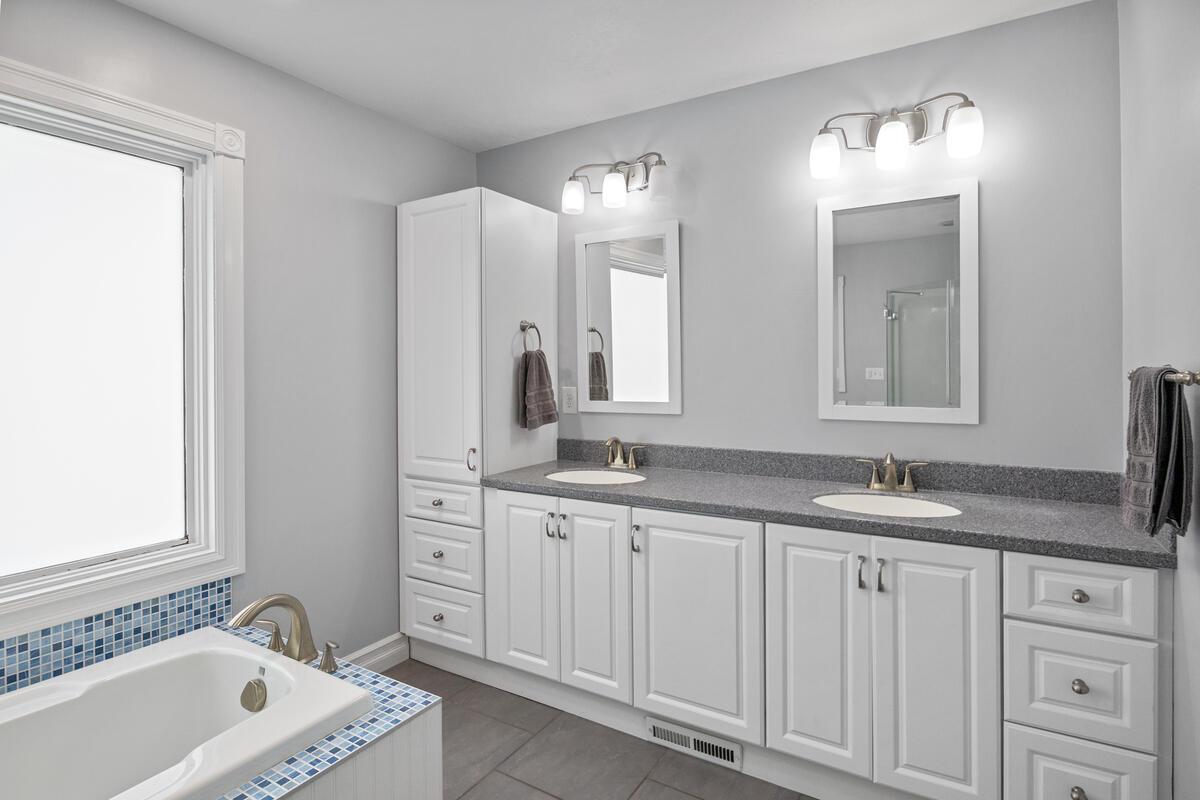 607 Apache Drive Property Photo 18