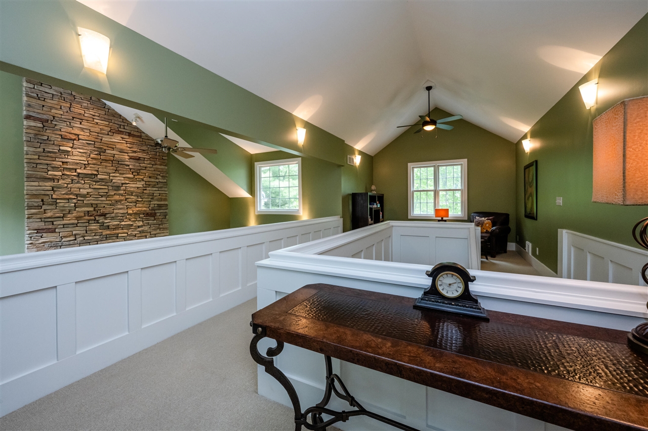 6482 Sweetbriar Court Property Photo 35