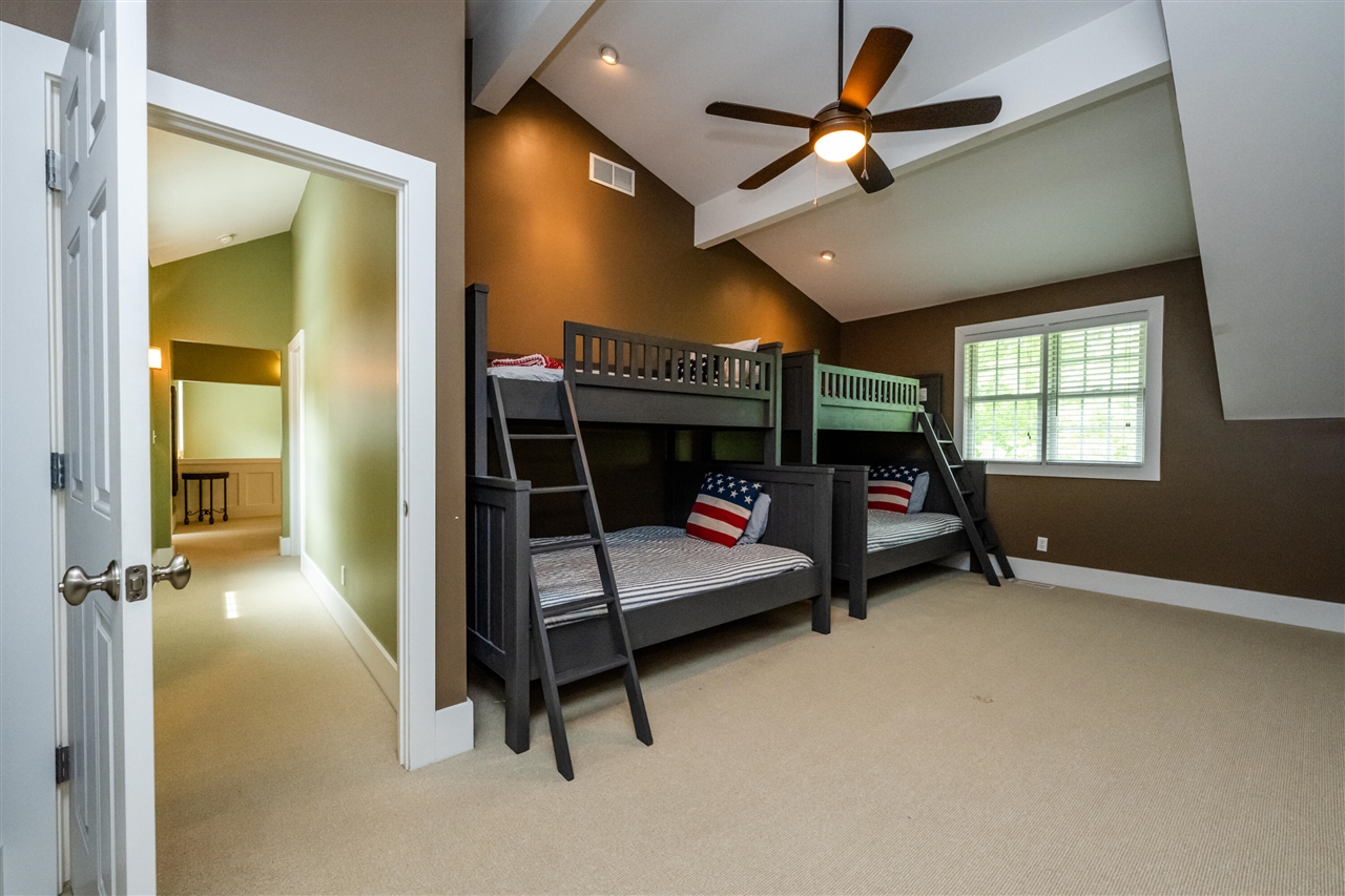 6482 Sweetbriar Court Property Photo 40