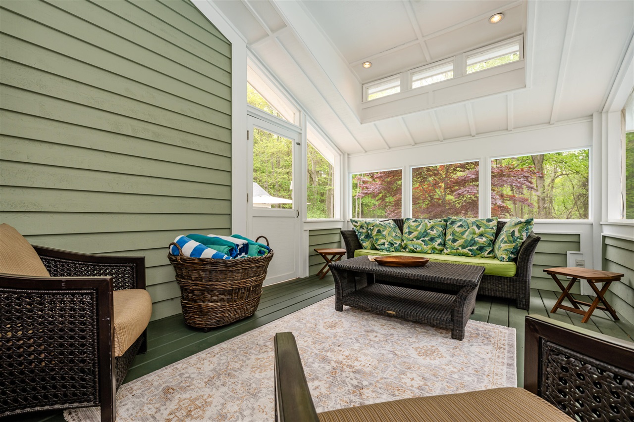 6482 Sweetbriar Court Property Photo 43