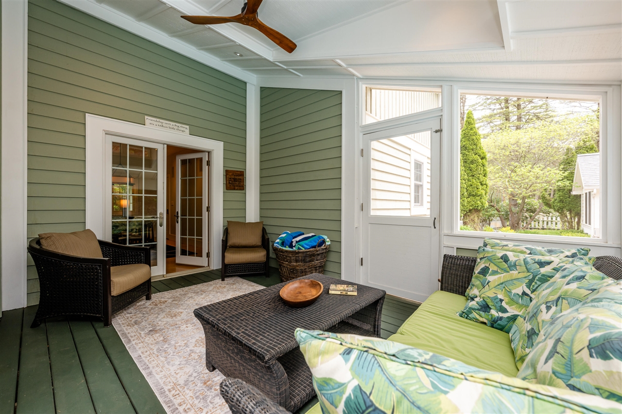 6482 Sweetbriar Court Property Photo 44