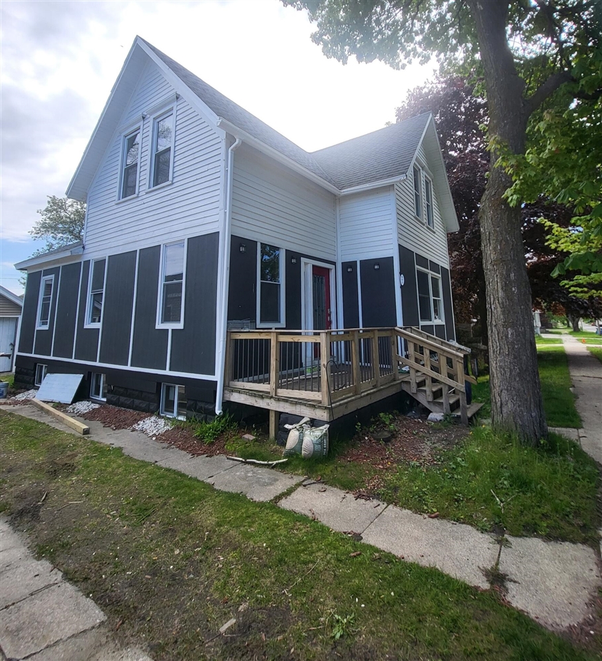 805 High Street Property Photo 2