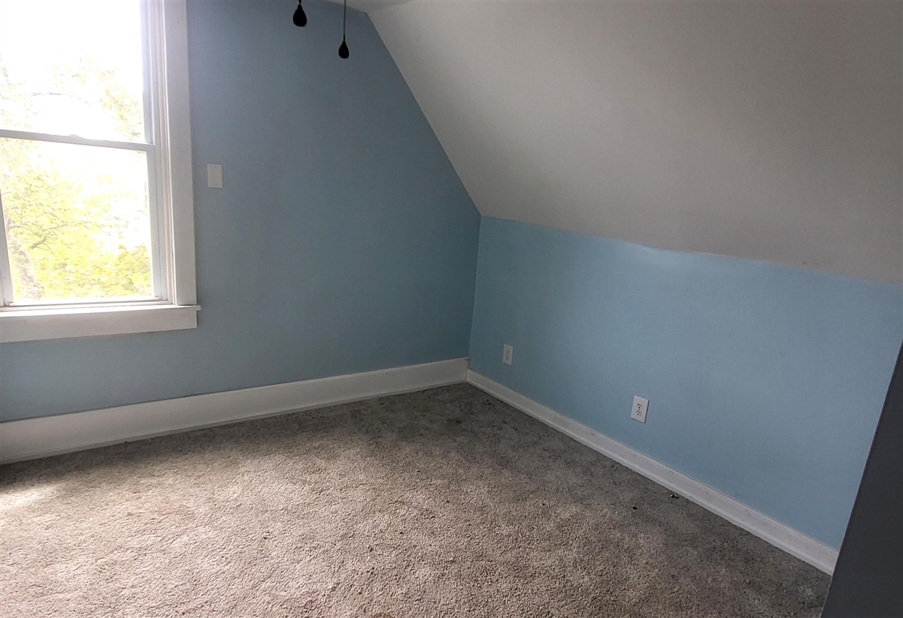 805 High Street Property Photo 10
