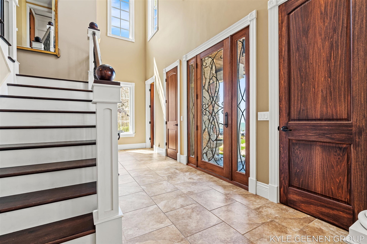 2817 Lakeshore Drive Property Photo 22