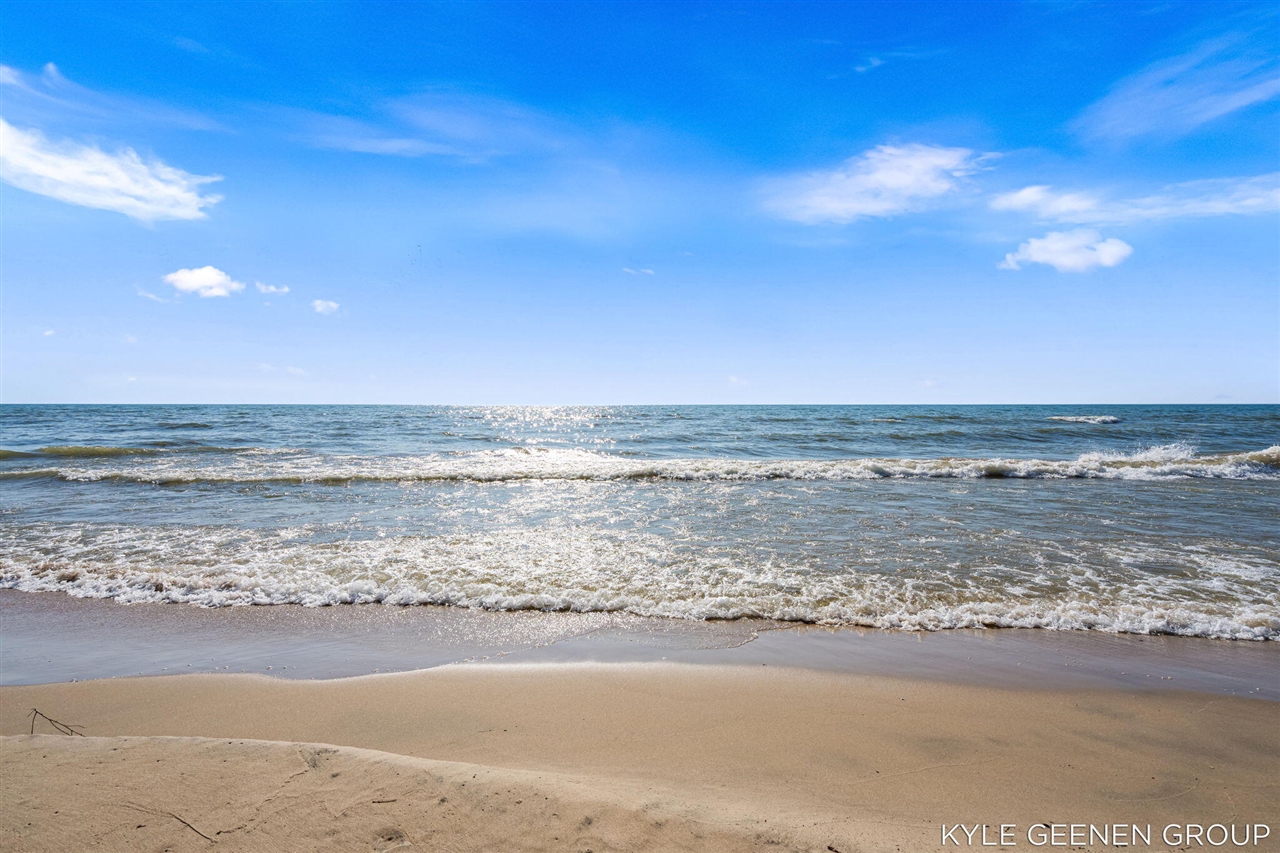 2817 Lakeshore Drive Property Photo 89