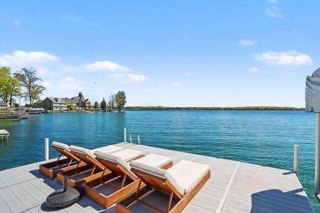4630 E Gull Lake Drive Property Photo 40