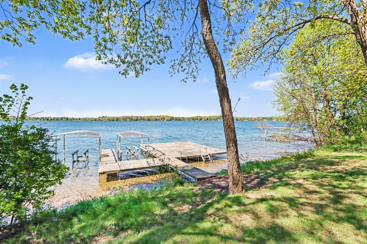 4630 E Gull Lake Drive Property Photo 51
