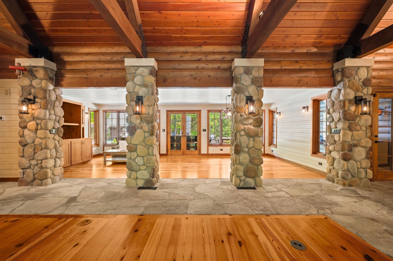 14657 Lakeshore Road Property Photo 18