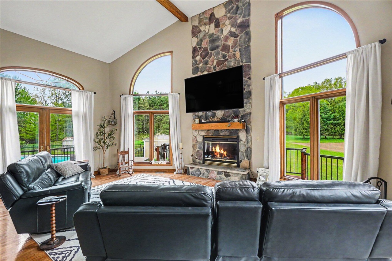 17634 Meceola Road Property Photo 30
