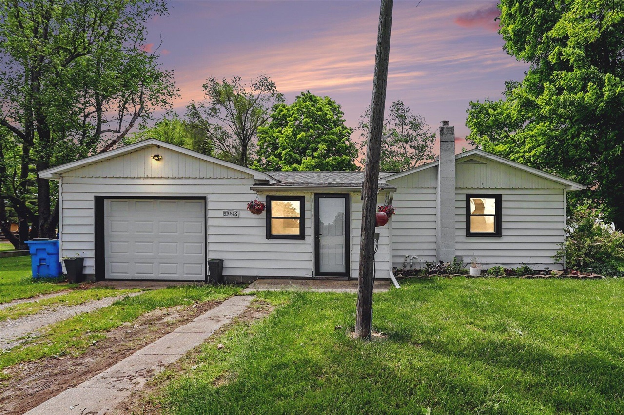 59446 Manor Road Property Photo 1