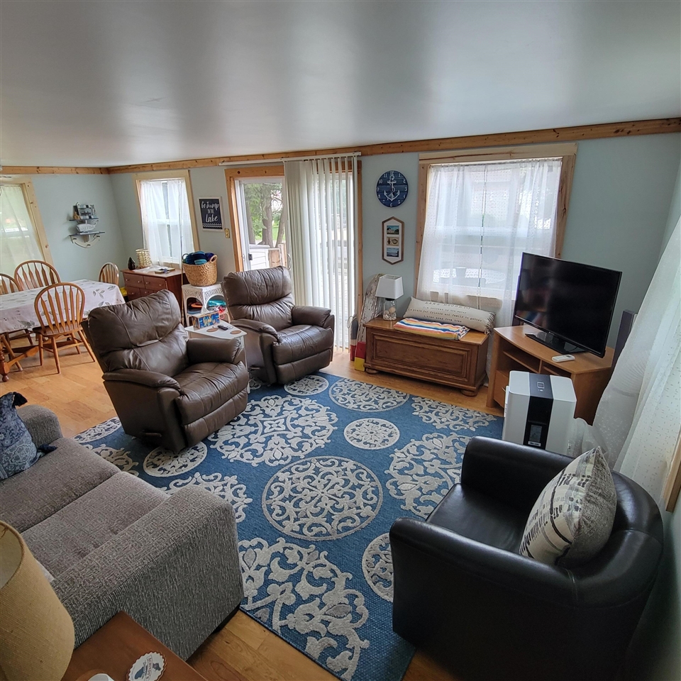 575 Newaygo Drive Property Photo 7