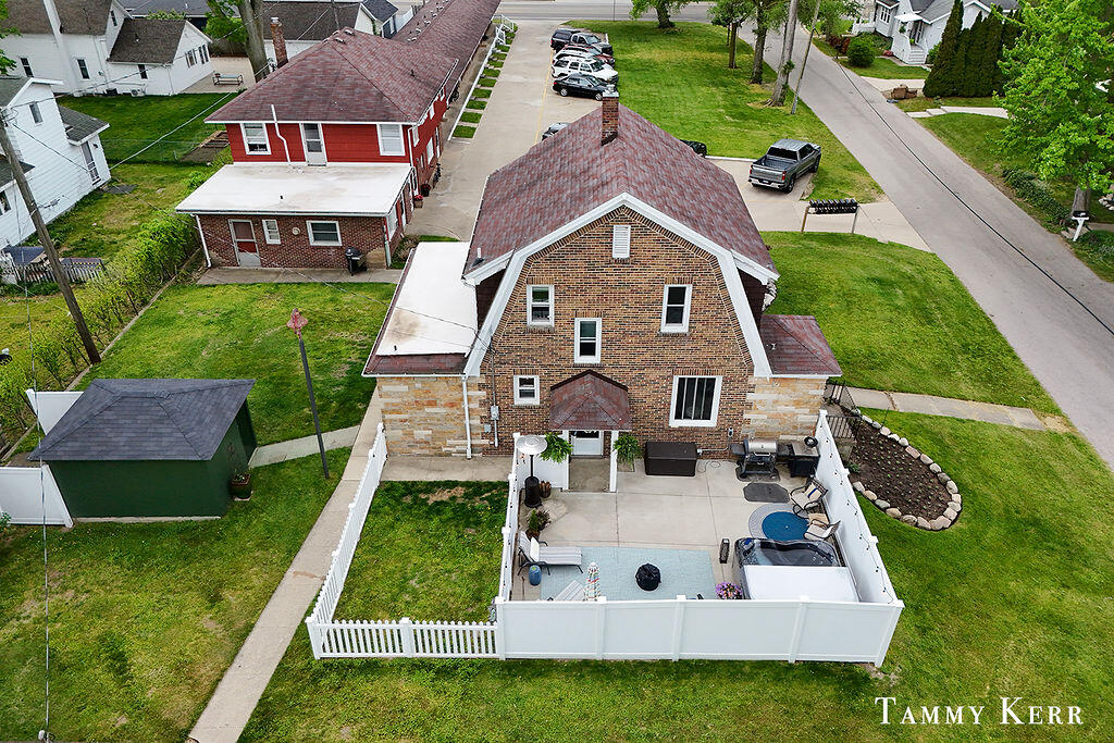 1159 S Shore Drive Property Photo 4