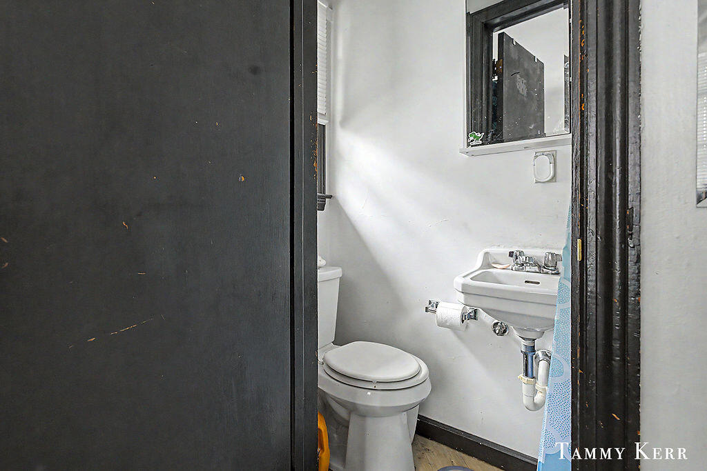 1159 S Shore Drive Property Photo 63