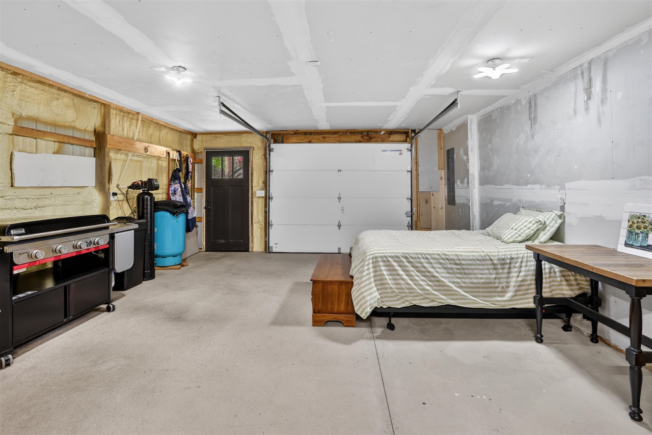 4850 E Us Highway 10 Property Photo 46