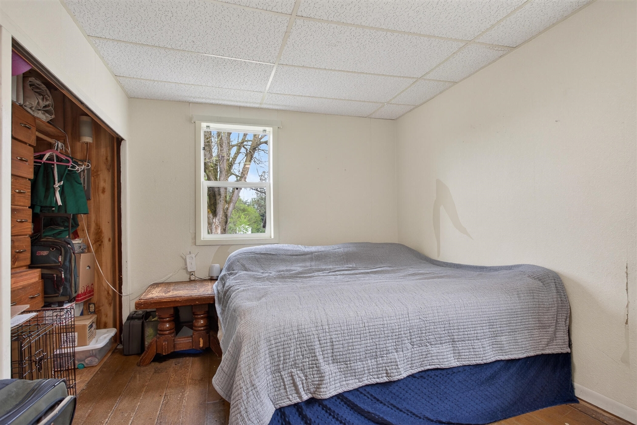 8332 5 Mile Road Property Photo 20