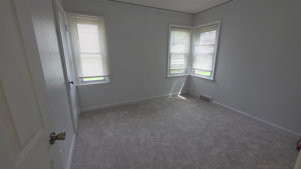 20690 California Street Property Photo 7