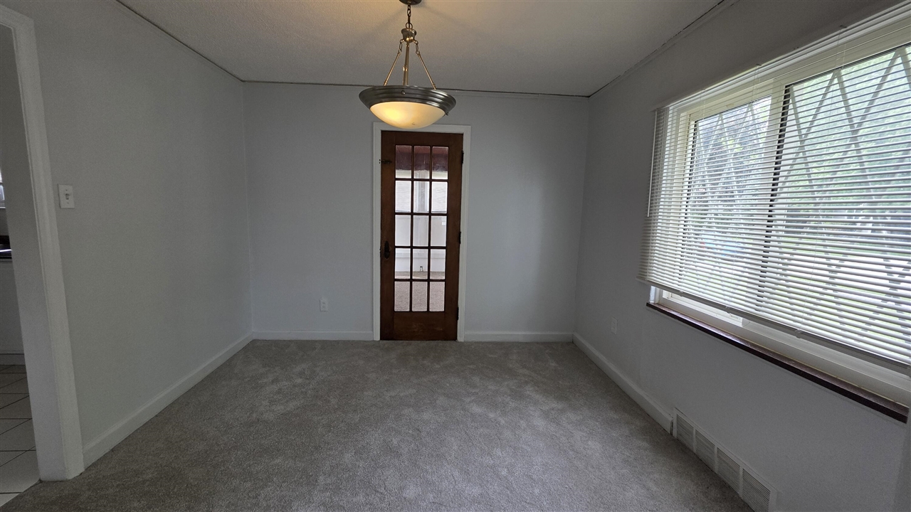 20690 California Street Property Photo 18