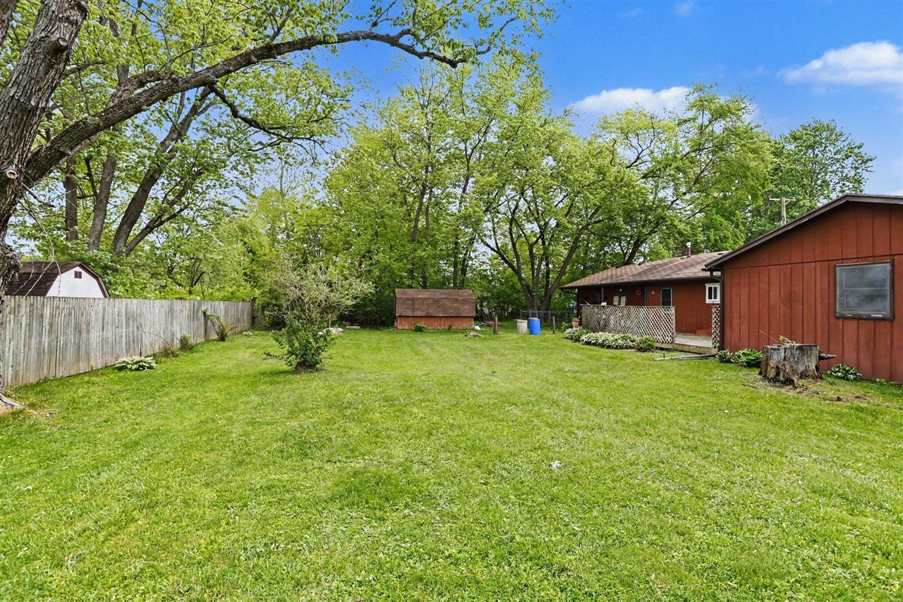 8223 Forest Beach Road Property Photo 12