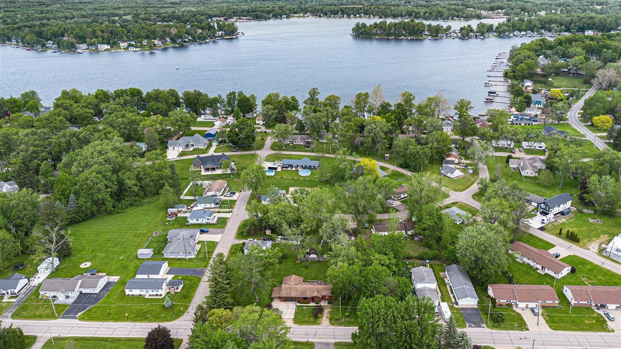 8223 Forest Beach Road Property Photo 18