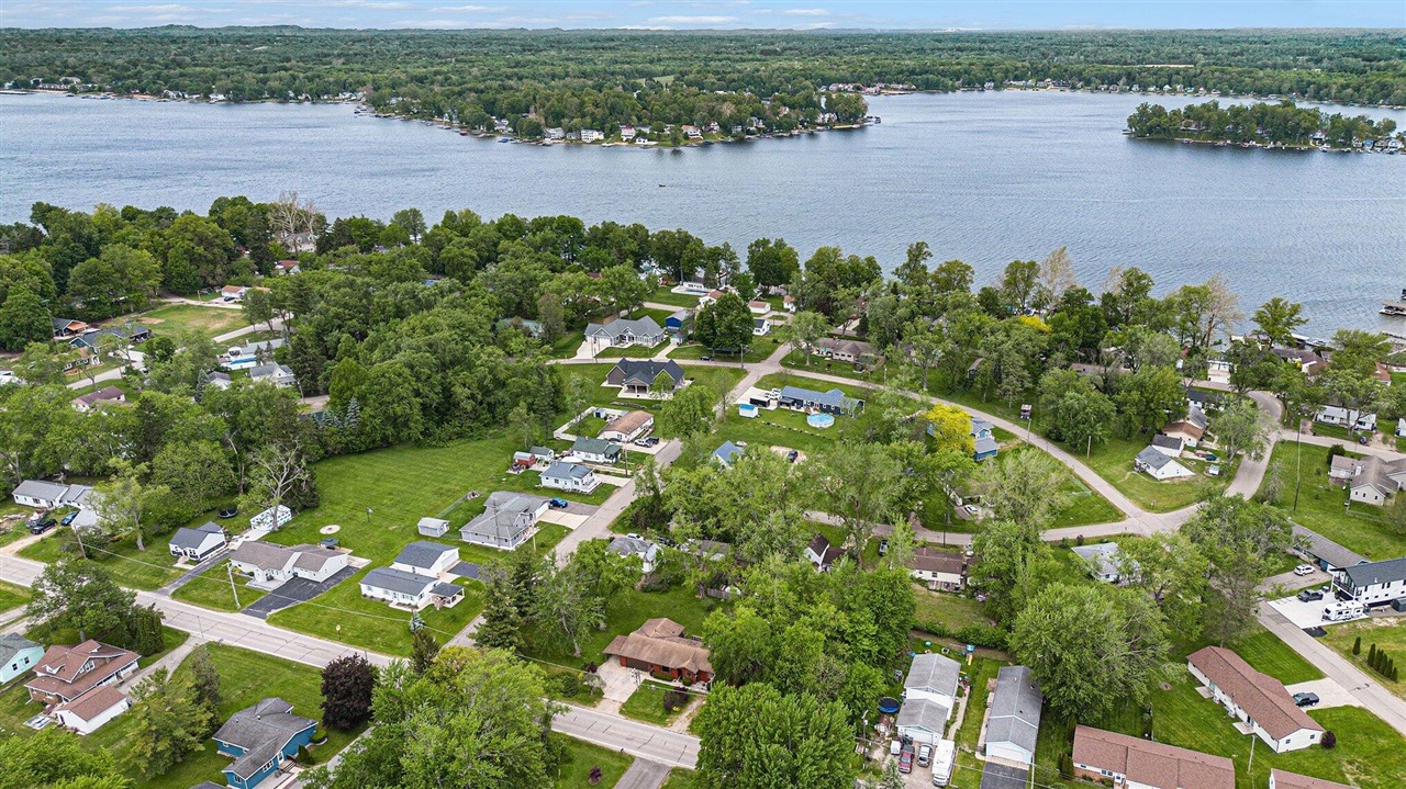 8223 Forest Beach Road Property Photo 19