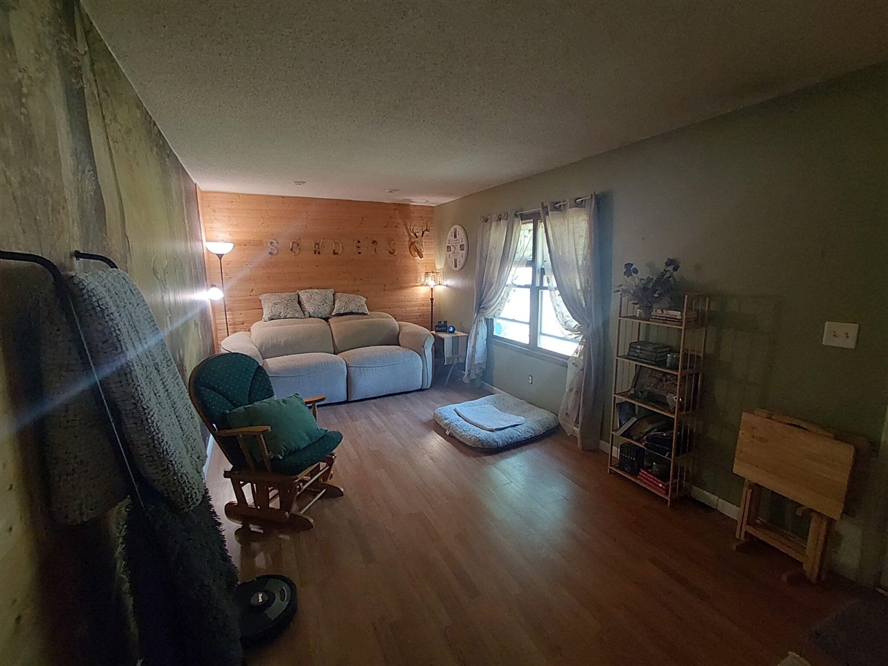 4201 Secor Road Property Photo 7