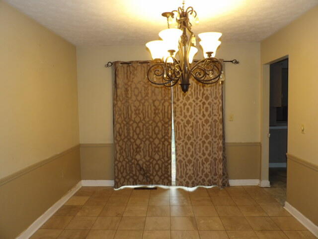 243 Devon Road Property Photo 3