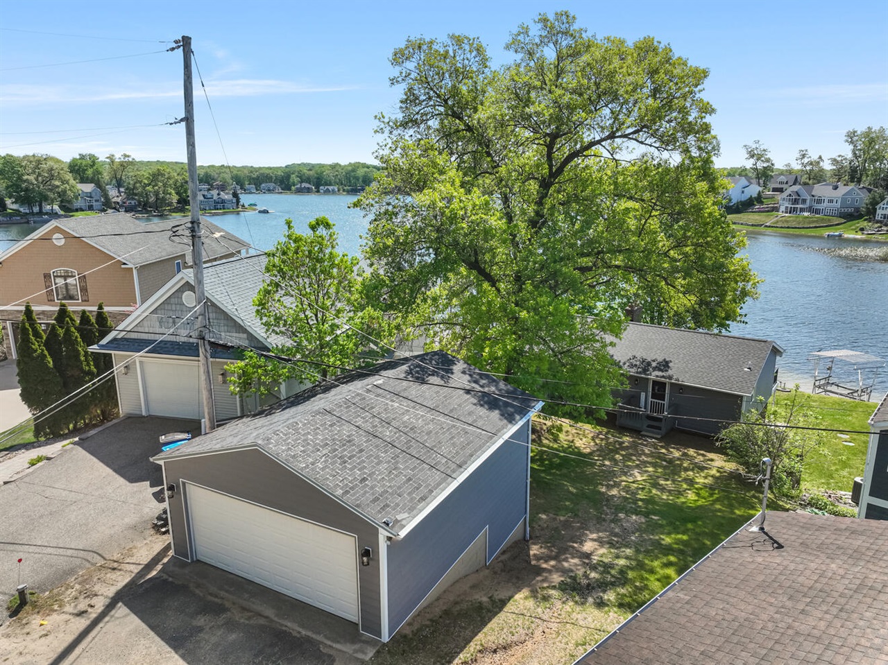 1304 N Eagle Lake Drive Property Photo 4