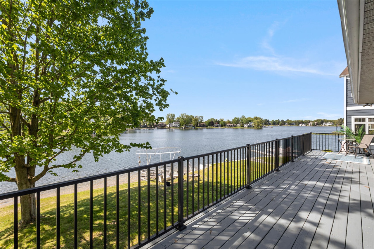 1304 N Eagle Lake Drive Property Photo 20