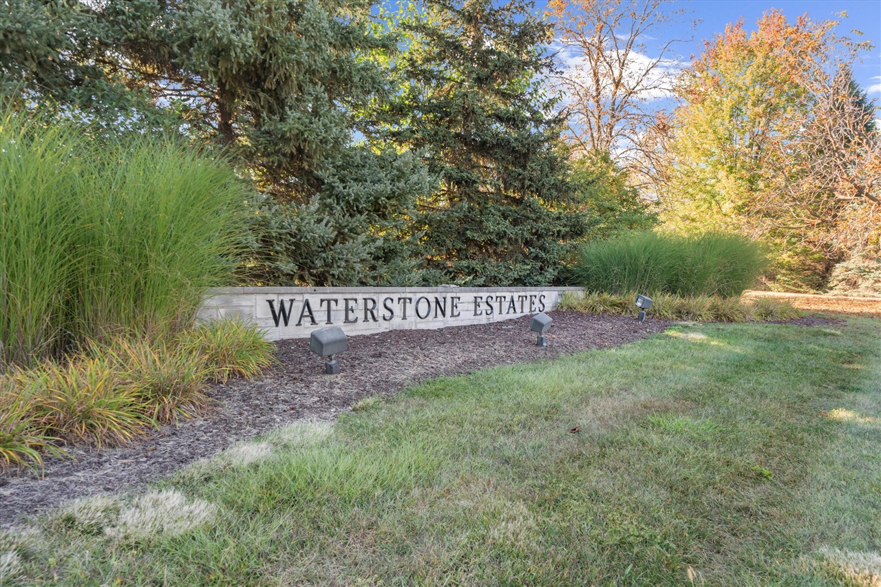 49828 Waterstone Estates Circle Property Photo 1