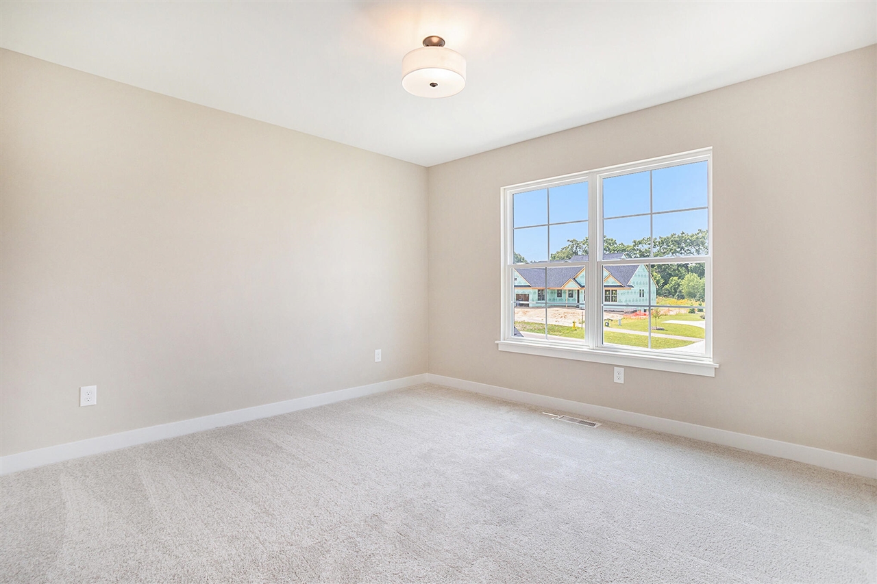 8093 Limestone Ridge Property Photo 16