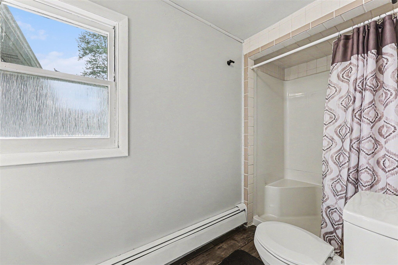 588 Pleasant Drive Property Photo 15